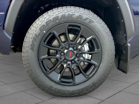 New 2025 Toyota Tundra SR5 image 11