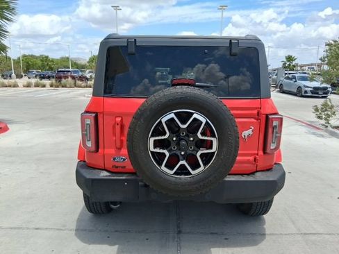 Used 2024 Ford Bronco Outer Banks AWD/4WD image 5