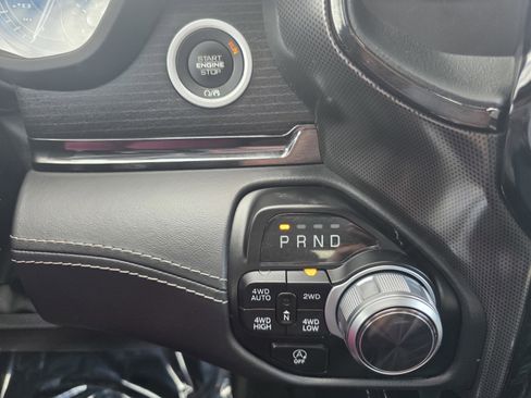 Certified 2022 RAM 1500 Limited image 30