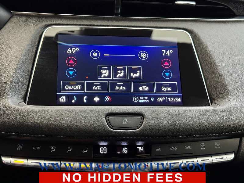 Used 2023 Cadillac XT4 Premium Luxury FWD image 27