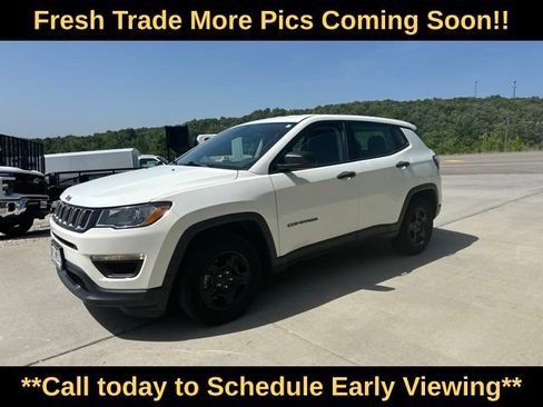 Used 2020 Jeep Compass Sport w/ Cold Weather Group FWD image 1