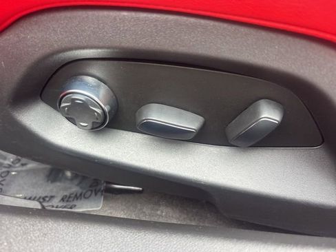 Used 2025 Chevrolet Corvette Stingray Preferred Cpe w/ Z51 Performance Package image 7