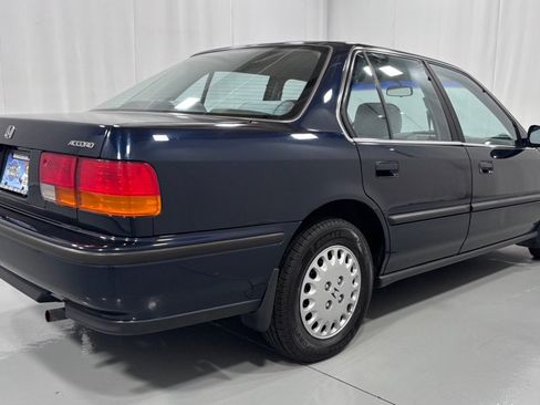 Used 1992 Honda Accord LX image 5