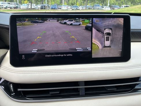 Used 2023 INFINITI QX60 Sensory w/ Vision Package AWD/4WD image 25