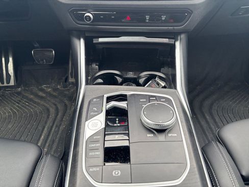 Certified 2023 BMW 330i Sedan w/ M Sport Package image 31