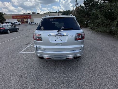 Used 2013 GMC Acadia Denali FWD image 3