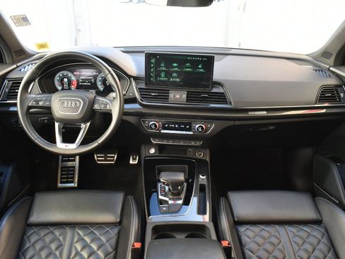Used 2023 Audi SQ5 Premium Plus w/ Premium Plus Package AWD/4WD image 20
