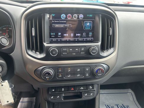 Used 2017 Chevrolet Colorado Z71 AWD/4WD image 21