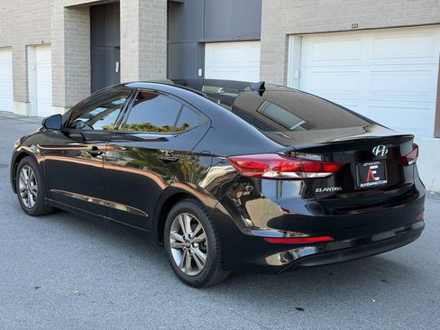 Used 2018 Hyundai Elantra Value Edition FWD image 3