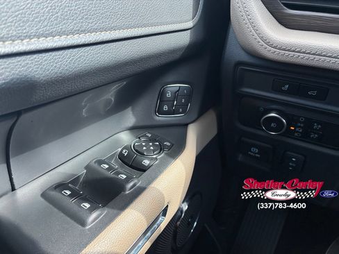 Used 2024 Ford Expedition Limited RWD image 28