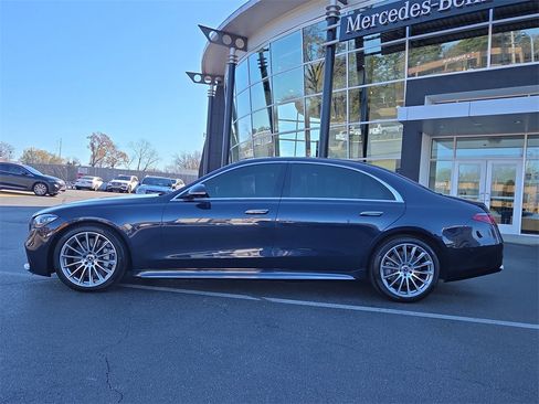 Certified 2022 Mercedes-Benz S 580 S 580 image 2