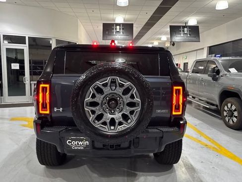 Used 2026 GMC Hummer EV SUV AWD/4WD image 7