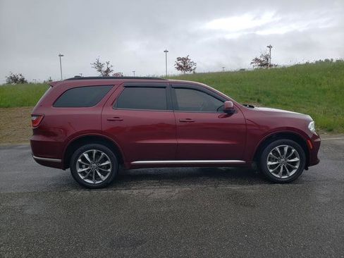 Used 2021 Dodge Durango SXT image 9