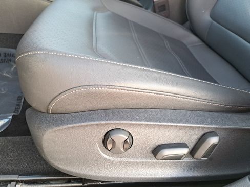 Used 2020 Volkswagen Passat 2.0T SE image 25