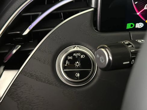 New 2026 Mercedes-Benz E 350 4MATIC Sedan image 18