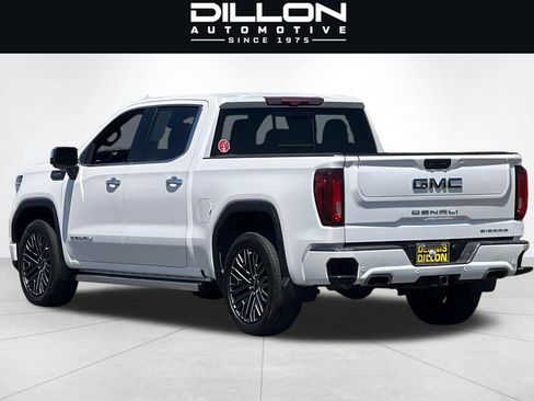Used 2022 GMC Sierra 1500 Denali Ultimate AWD/4WD image 6