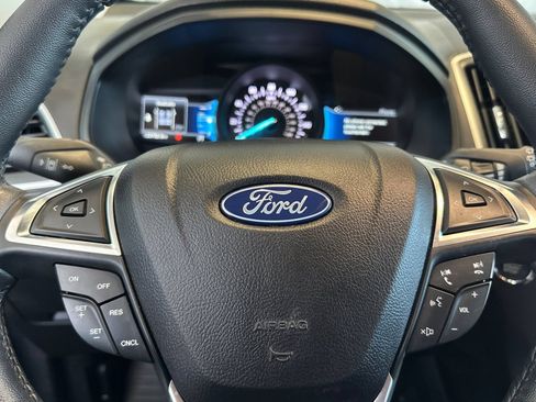 Certified 2023 Ford Edge SEL w/ Convenience Package AWD/4WD image 26
