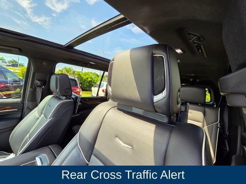 Used 2024 Cadillac Escalade ESV Premium Luxury AWD/4WD image 22
