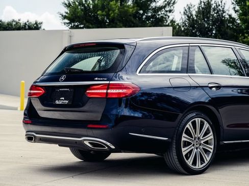 Used 2019 Mercedes-Benz E 450 4MATIC Wagon image 34