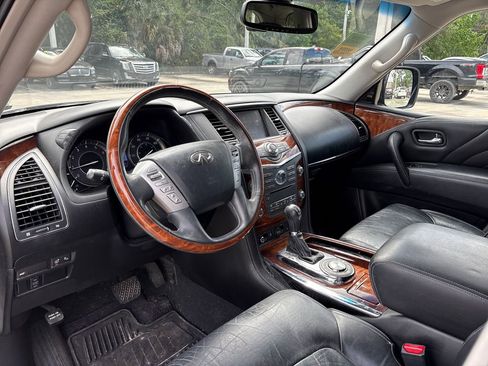 Used 2016 INFINITI QX80 2WD w/ Deluxe Technology Package image 5