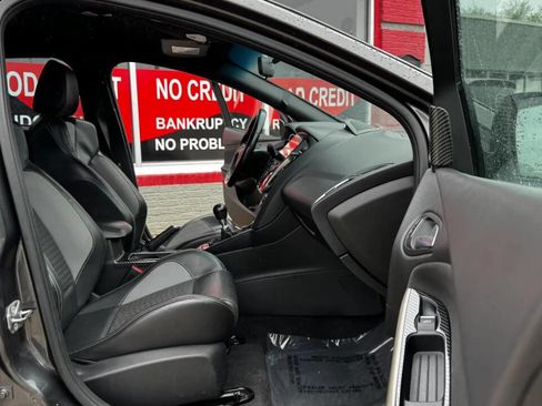 Used 2015 Ford Focus ST FWD image 14