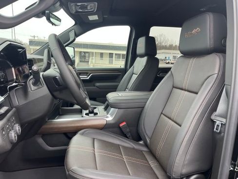 New 2026 Chevrolet Silverado 2500 High Country w/ High Country Premium Package AWD/4WD image 17