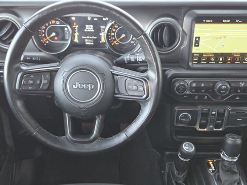 Used 2022 Jeep Wrangler Unlimited Sport w/ Sun And Sound Package image 25