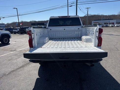Used 2024 Chevrolet Silverado 2500 W/T w/ WT Convenience Package image 8