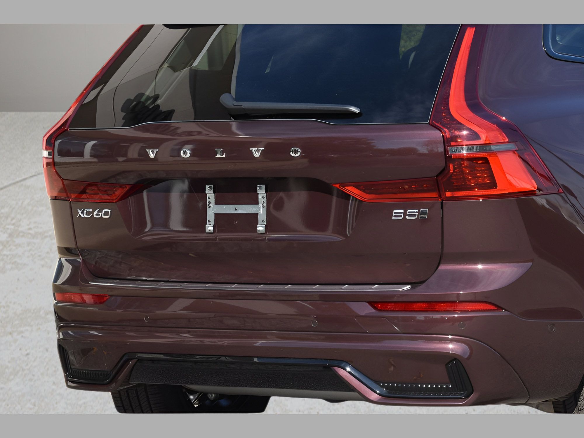 Certified 2026 Volvo XC60 B5 Plus w/ Protection Package Premier AWD/4WD image 29