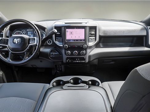 Used 2022 RAM 2500 Big Horn image 9