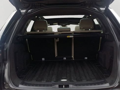 Used 2020 Land Rover Discovery Sport S image 28