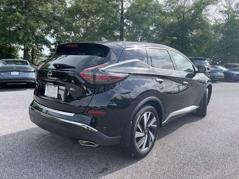 Used 2024 Nissan Murano SL FWD image 3