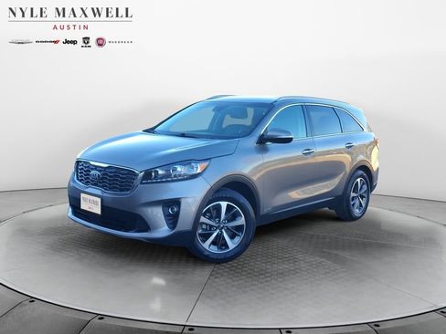 Used 2019 Kia Sorento EX image 1