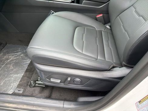 New 2026 Kia Sportage SX Prestige AWD/4WD image 13