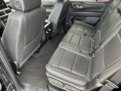 Used 2024 GMC Yukon SLT AWD/4WD image 25