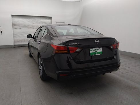 Used 2024 Nissan Altima 2.5 SV image 6