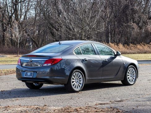 Used 2011 Buick Regal CXL w/ RL6 Preferred Equipment Group image 4