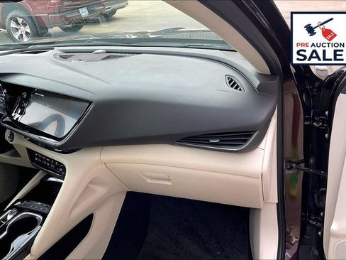 Used 2023 Buick Envision Avenir FWD image 16