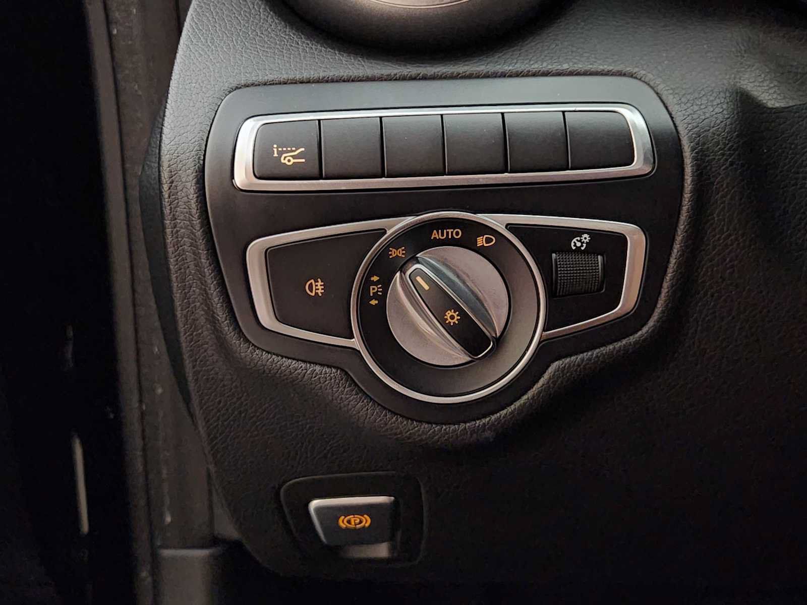 Used 2018 Mercedes-Benz C 300 Coupe image 21