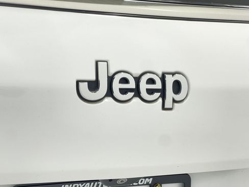 Used 2021 Jeep Grand Cherokee L Overland w/ Advanced Protech Group III image 41