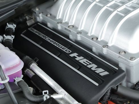 Used 2023 Dodge Challenger SRT Hellcat image 19