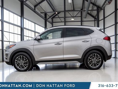 Used 2021 Hyundai Tucson Ultimate w/ Cargo Package FWD image 2