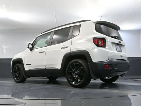 Used 2020 Jeep Renegade Altitude FWD image 47