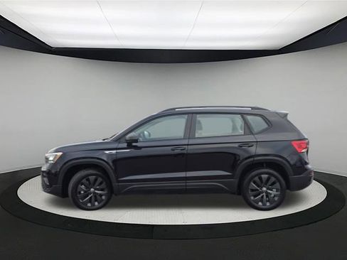 Certified 2024 Volkswagen Taos S image 4