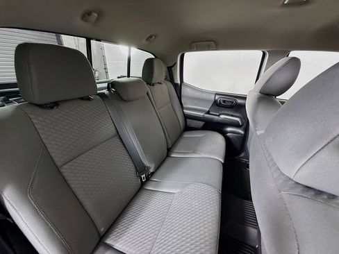 Used 2020 Toyota Tacoma SR5 image 27