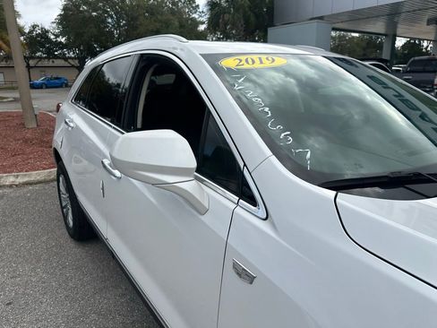 Used 2019 Cadillac XT5 Luxury image 16
