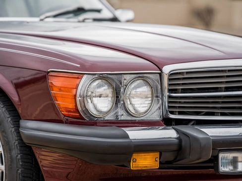 Used 1988 Mercedes-Benz 560 SL image 57