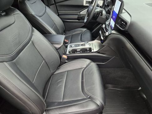 Used 2021 Ford Explorer ST w/ Equipment Group 401A AWD/4WD image 13