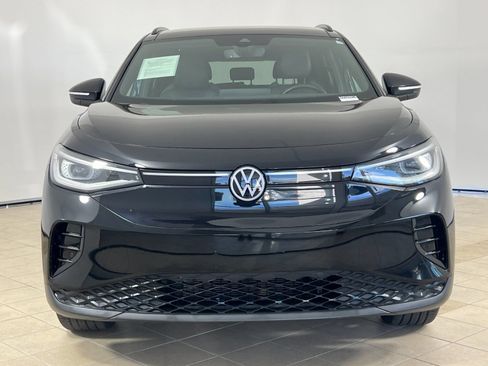 Used 2023 Volkswagen ID.4 S RWD image 9