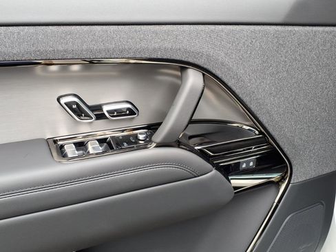 New 2026 Land Rover Range Rover Sport SE AWD/4WD image 10